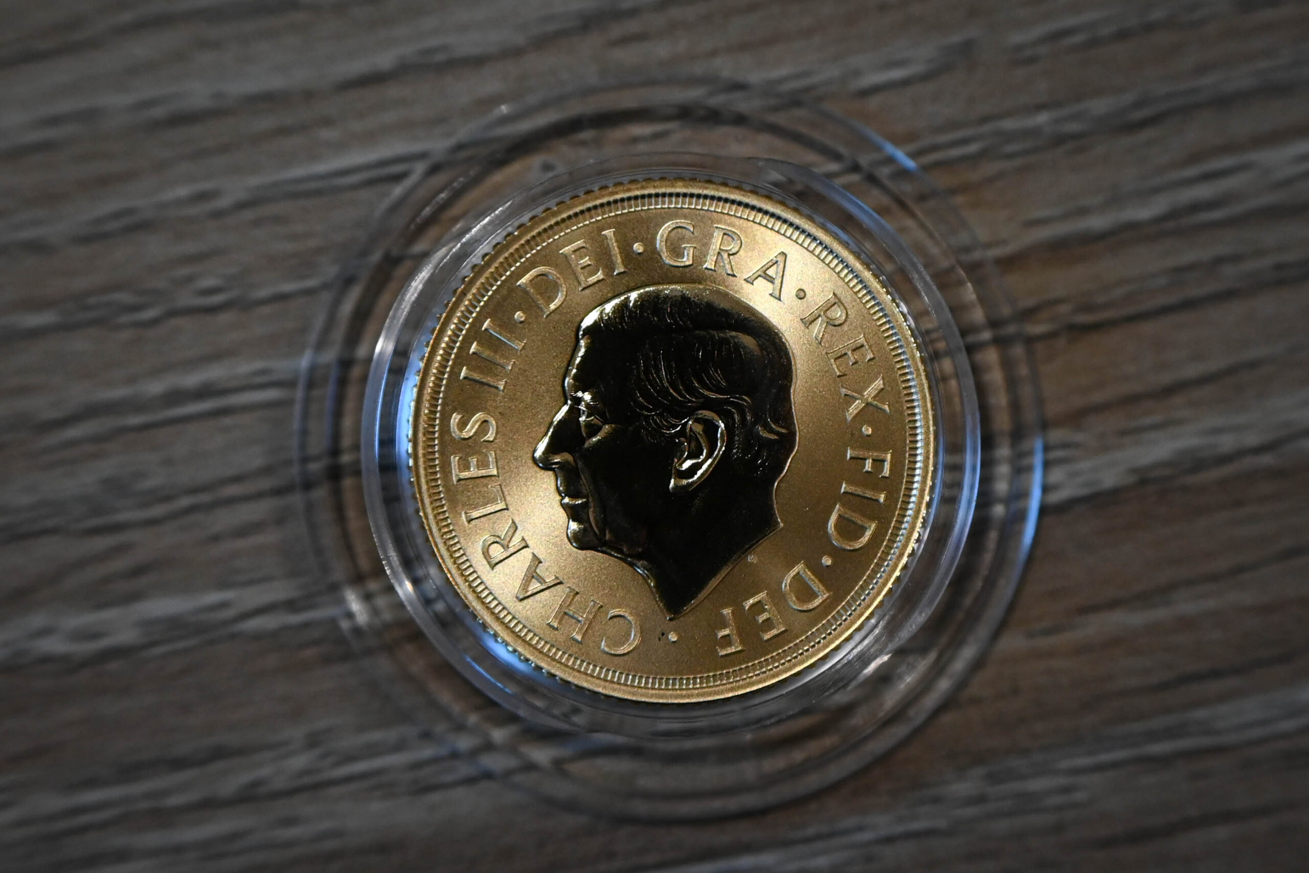 2026 Gold Proof Reverse Frosted Sovereign with Box & Coa - Image 6